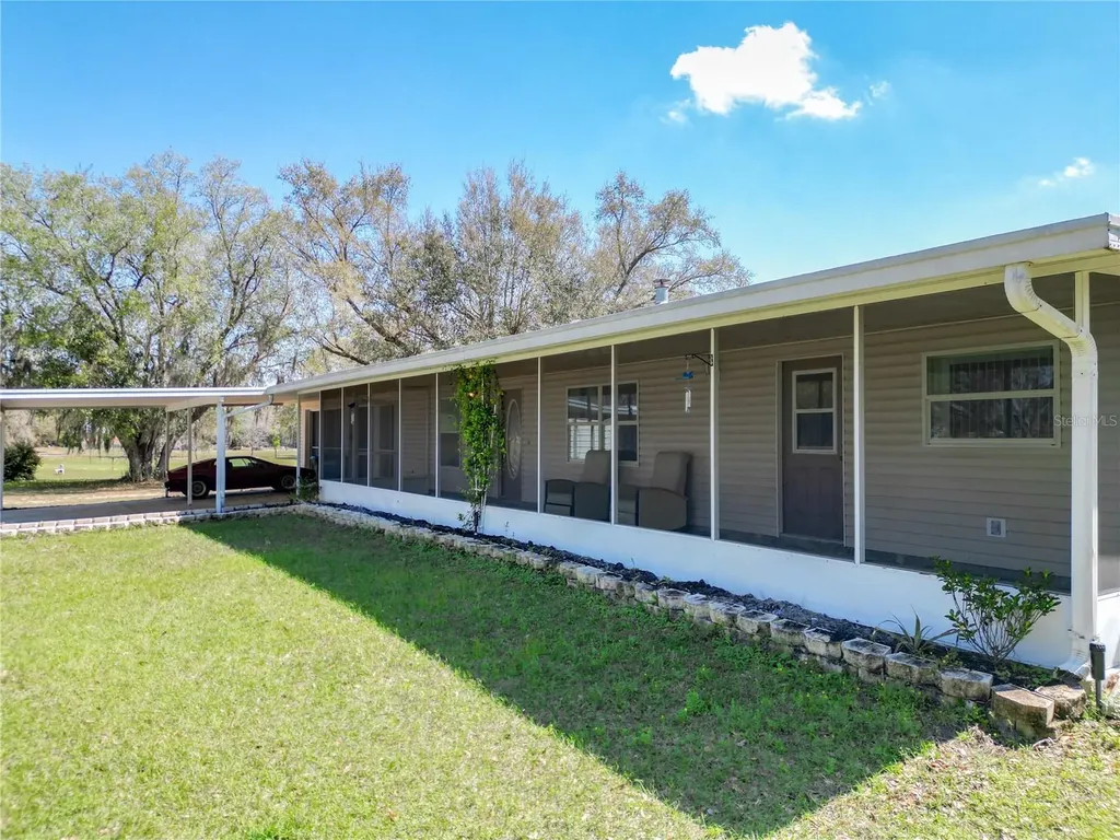 295 Locust Pass Ocala FL 34472