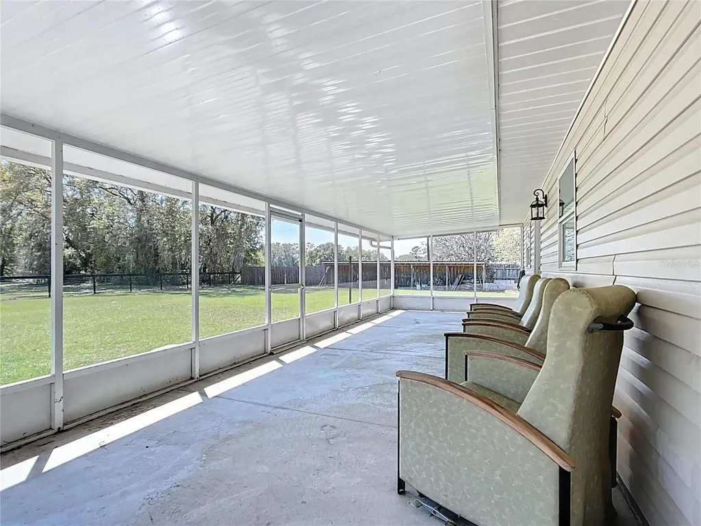 295 Locust Pass Ocala FL 34472