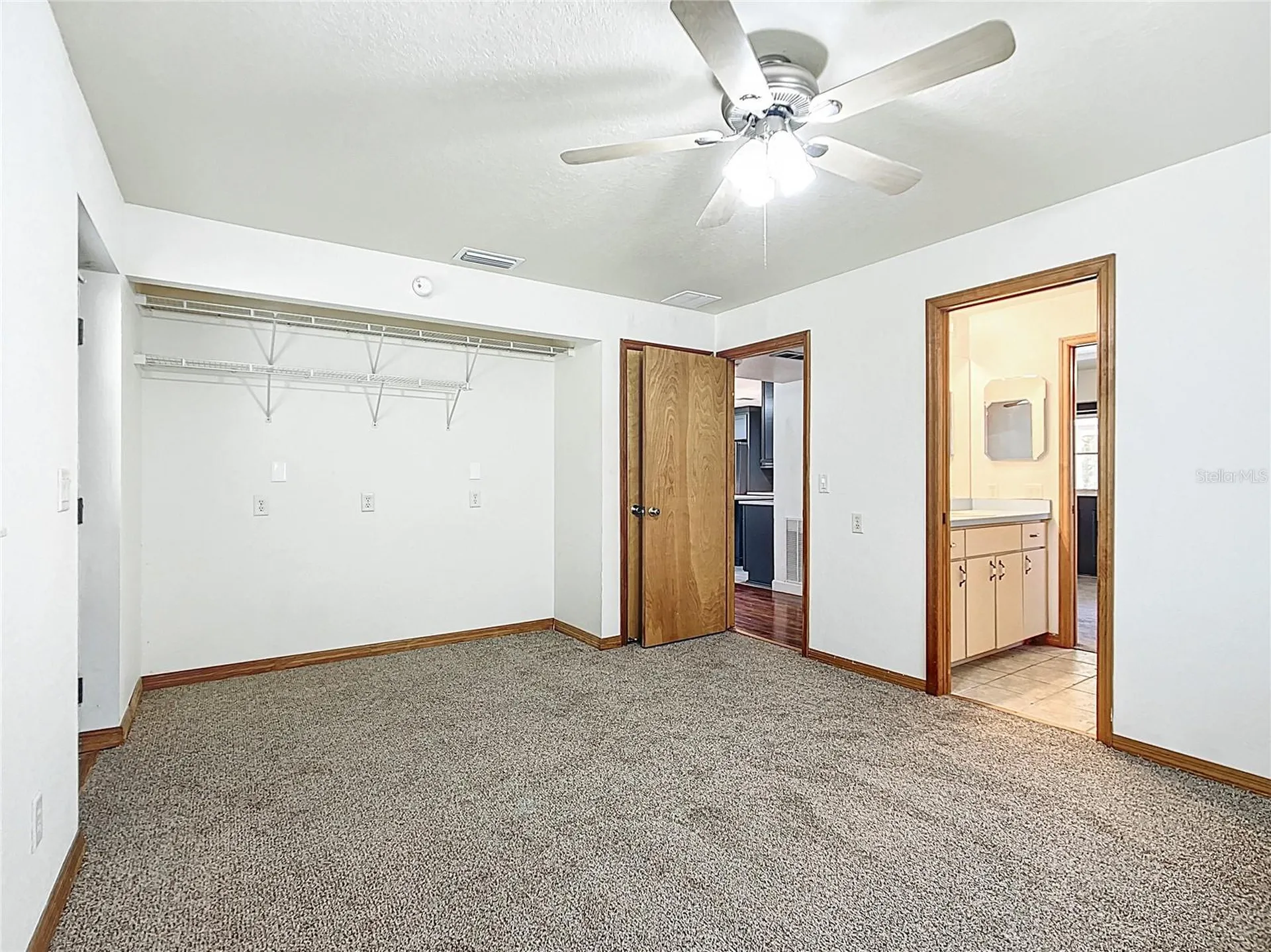 295 Locust Pass Ocala FL 34472
