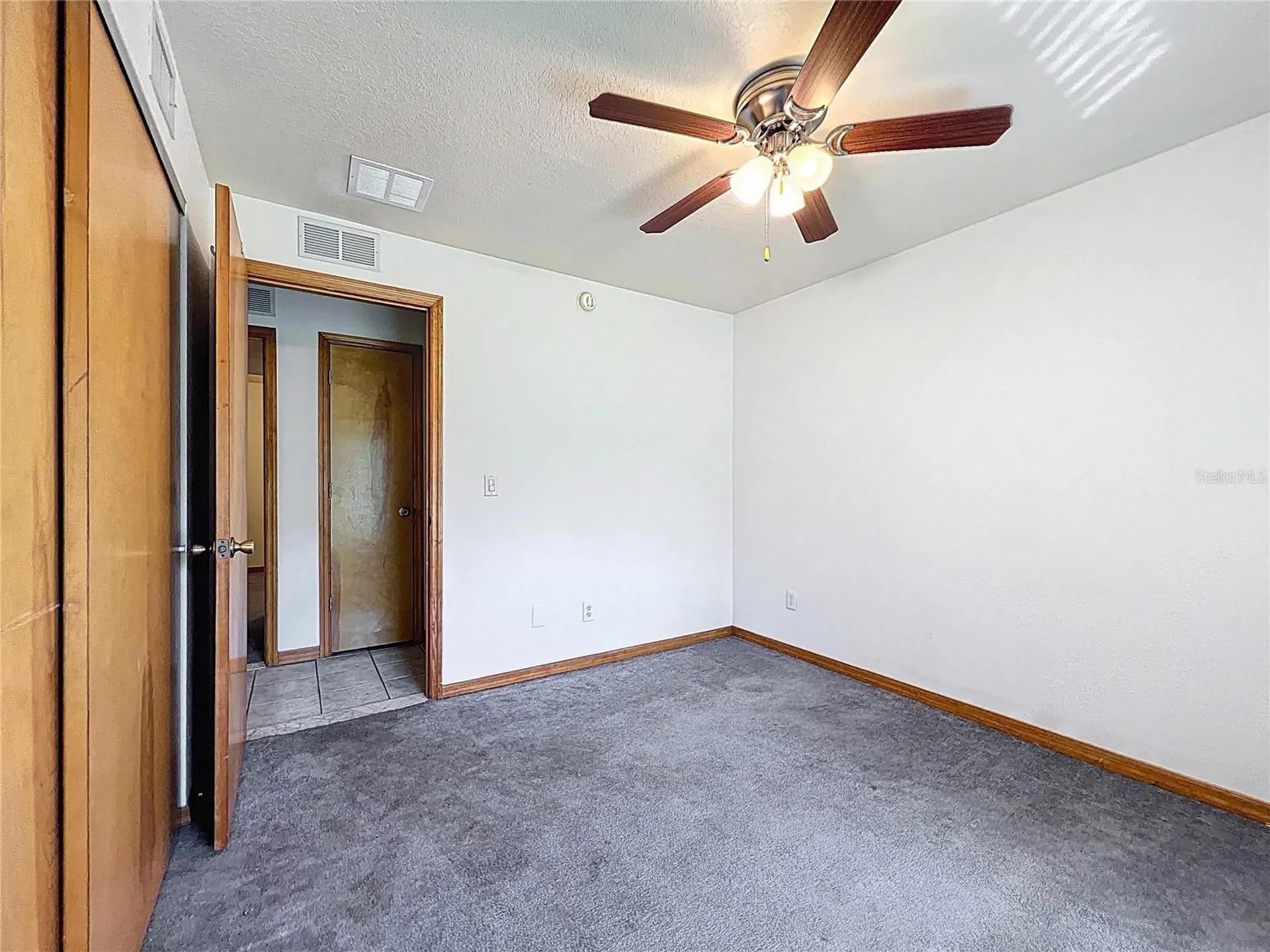 295 Locust Pass Ocala FL 34472