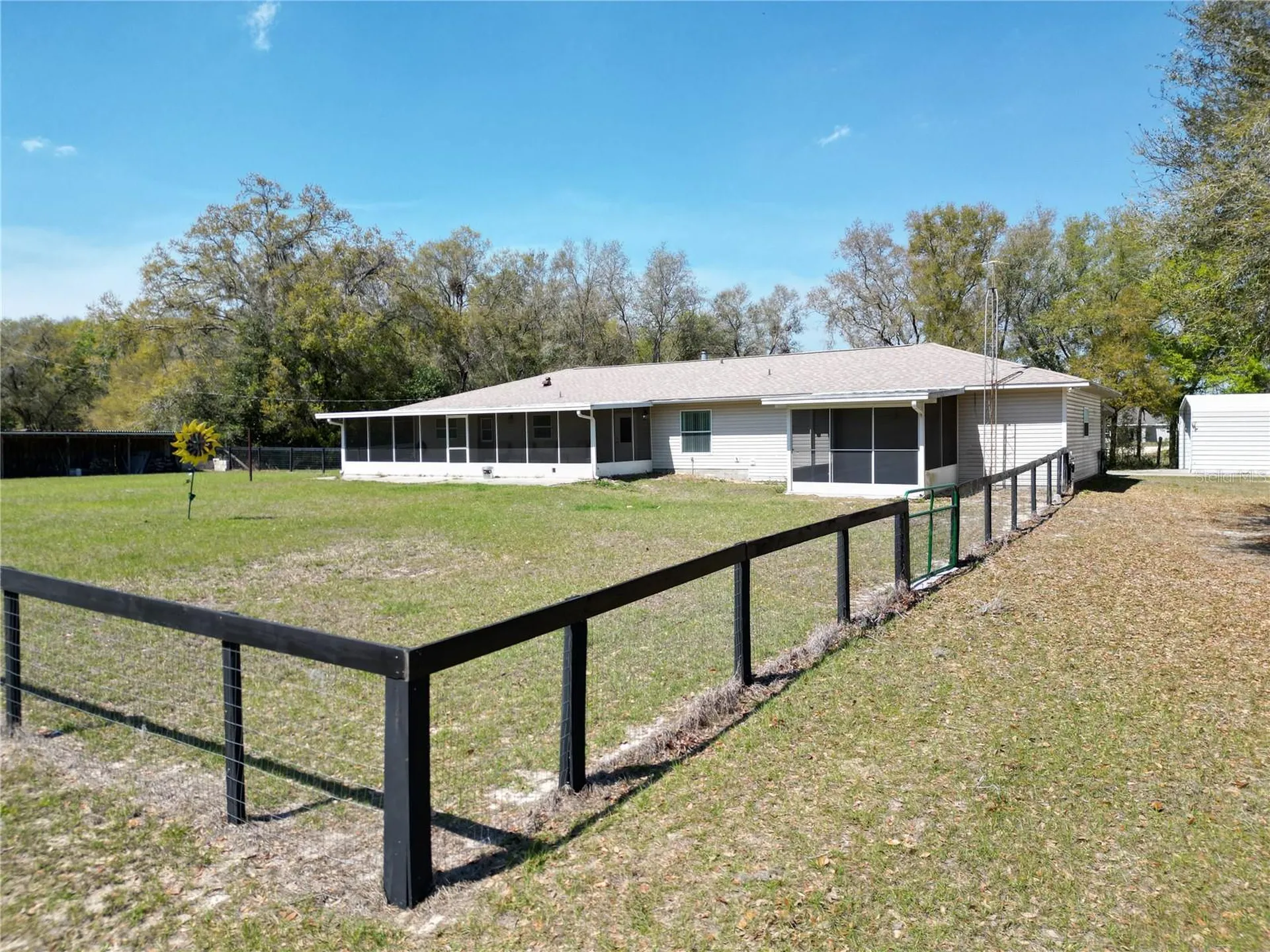 295 Locust Pass Ocala FL 34472