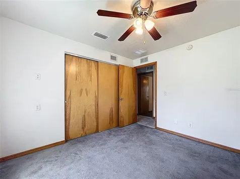 295 Locust Pass Ocala FL 34472