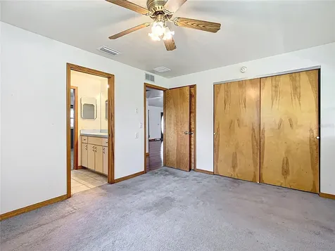 295 Locust Pass Ocala FL 34472