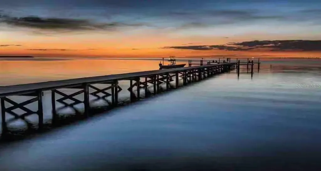 611 Destiny Drive Ruskin FL 33570