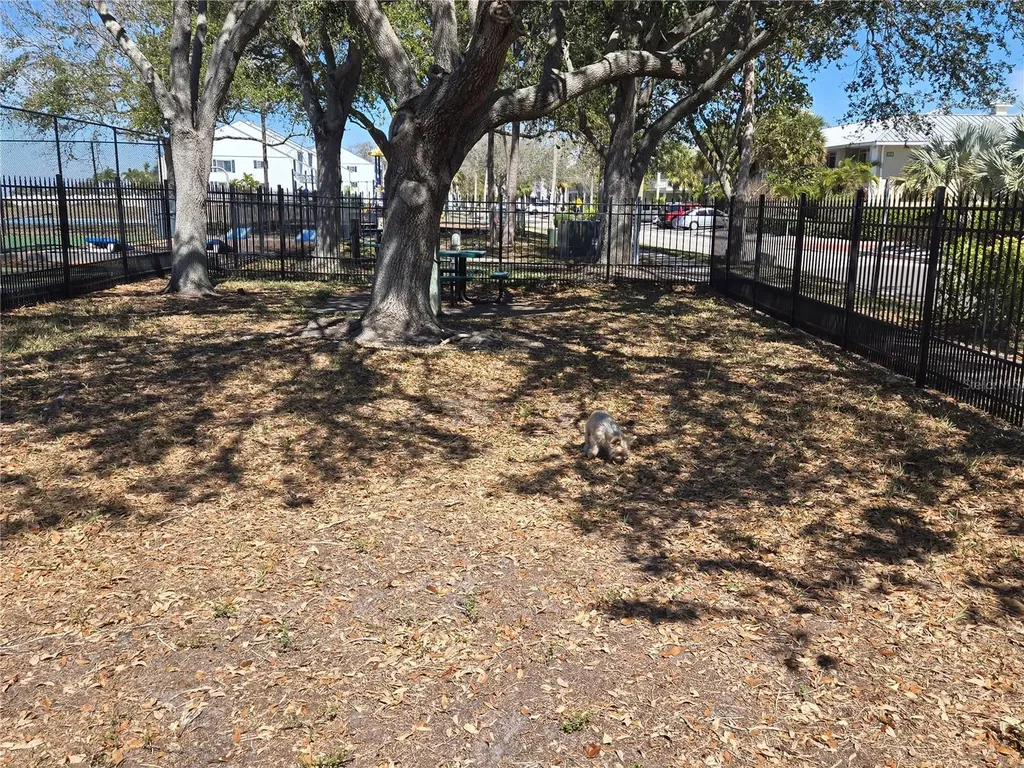 611 Destiny Drive Ruskin FL 33570