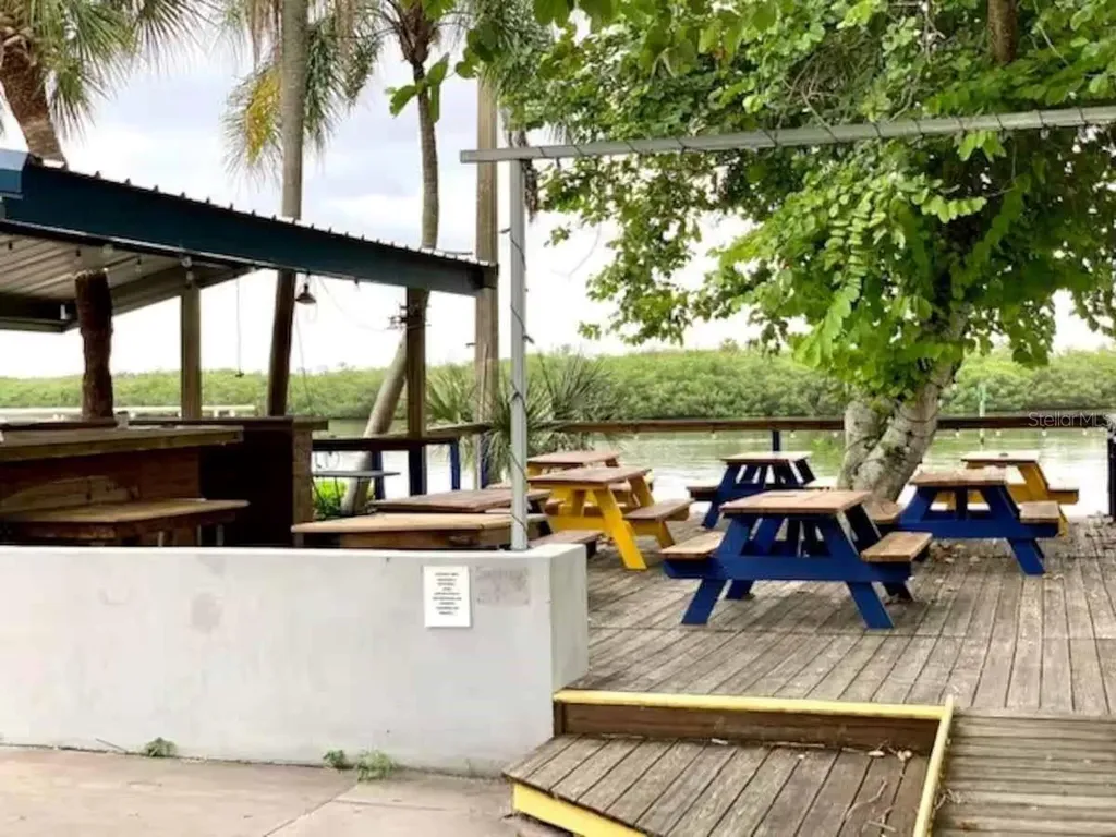 611 Destiny Drive Ruskin FL 33570