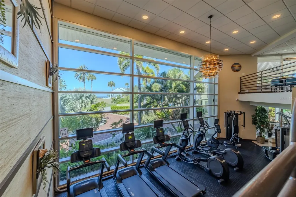 611 Destiny Drive Ruskin FL 33570