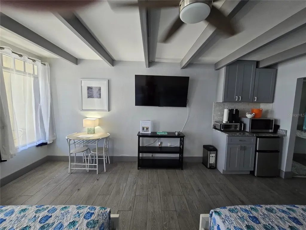 611 Destiny Drive Ruskin FL 33570