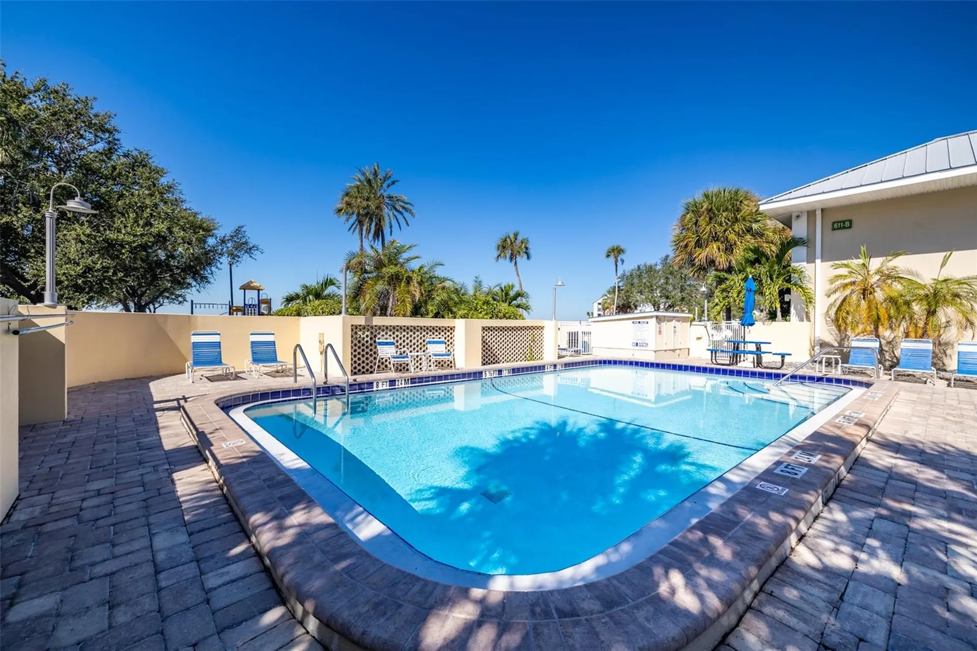 611 Destiny Drive Ruskin FL 33570