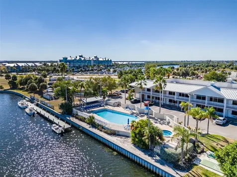 611 Destiny Drive Ruskin FL 33570