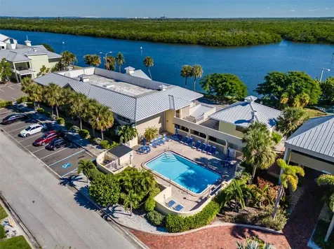 611 Destiny Drive Ruskin FL 33570