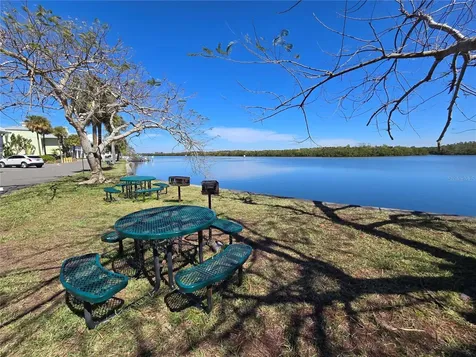 611 Destiny Drive Ruskin FL 33570