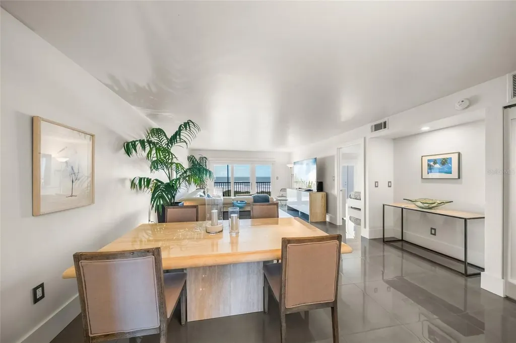 420 Beach Road Sarasota FL 34242