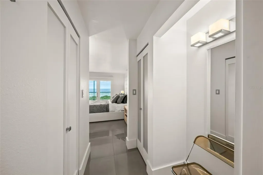 420 Beach Road Sarasota FL 34242