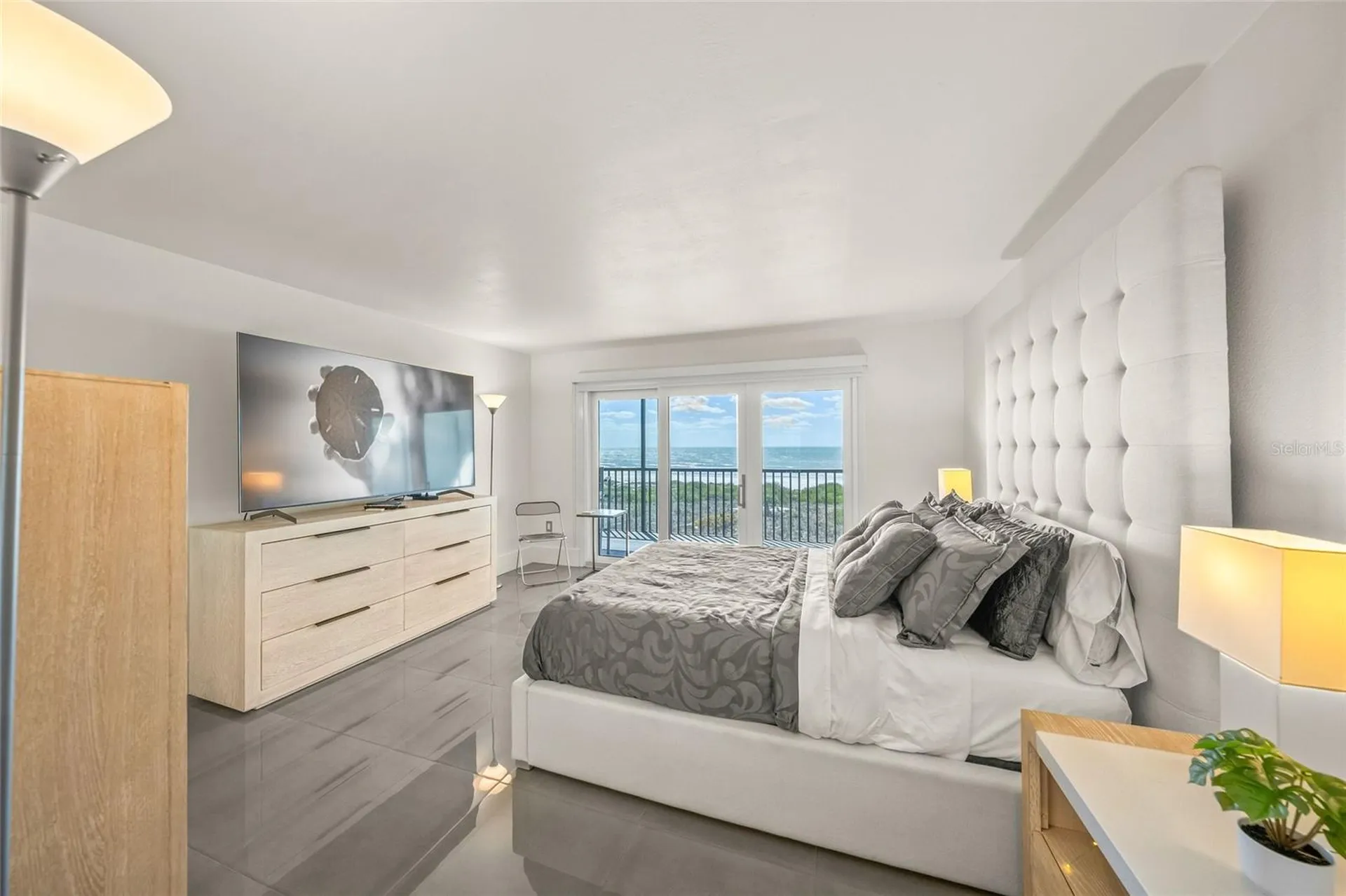 420 Beach Road Sarasota FL 34242