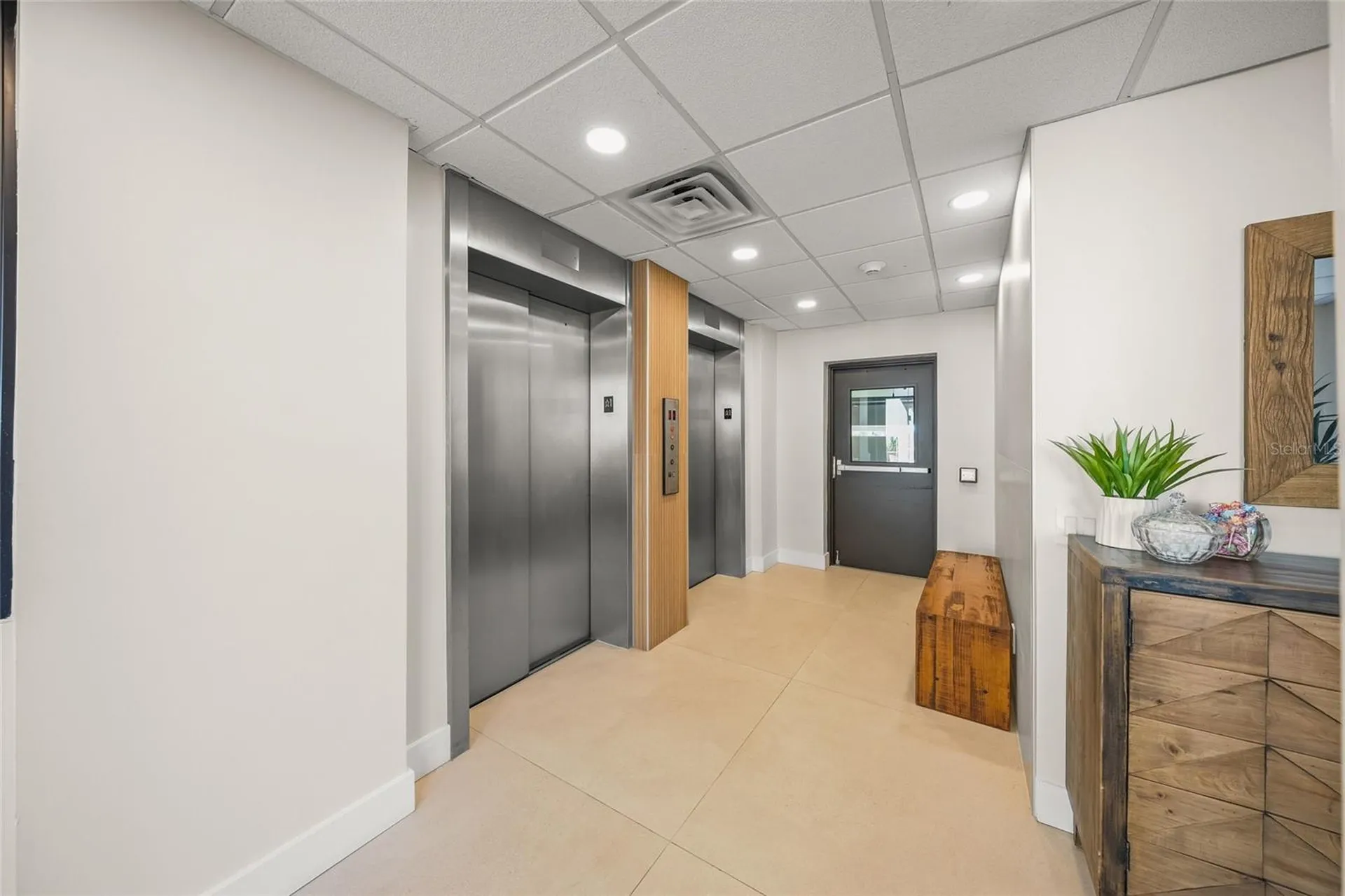 420 Beach Road Sarasota FL 34242