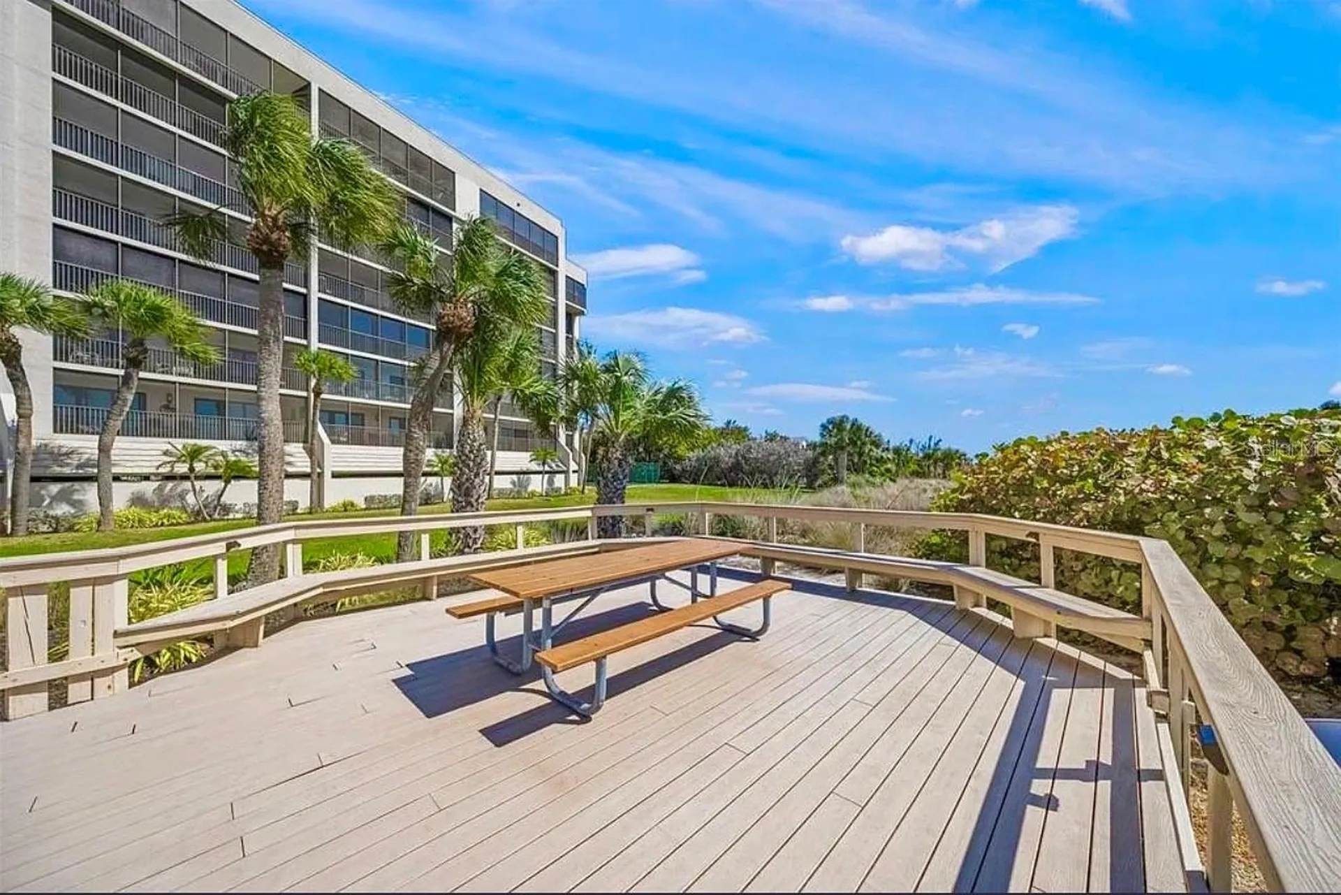 420 Beach Road Sarasota FL 34242