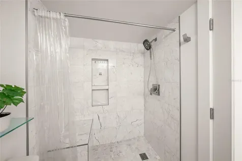 420 Beach Road Sarasota FL 34242
