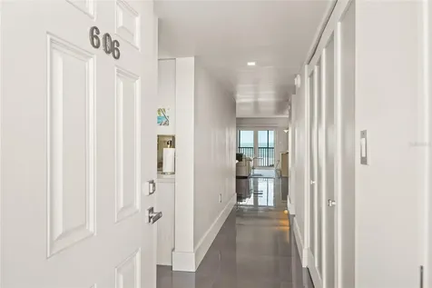 420 Beach Road Sarasota FL 34242