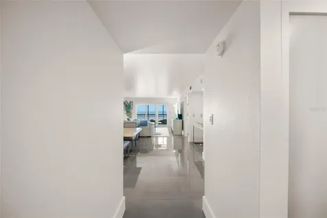 420 Beach Road Sarasota FL 34242