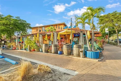 420 Beach Road Sarasota FL 34242