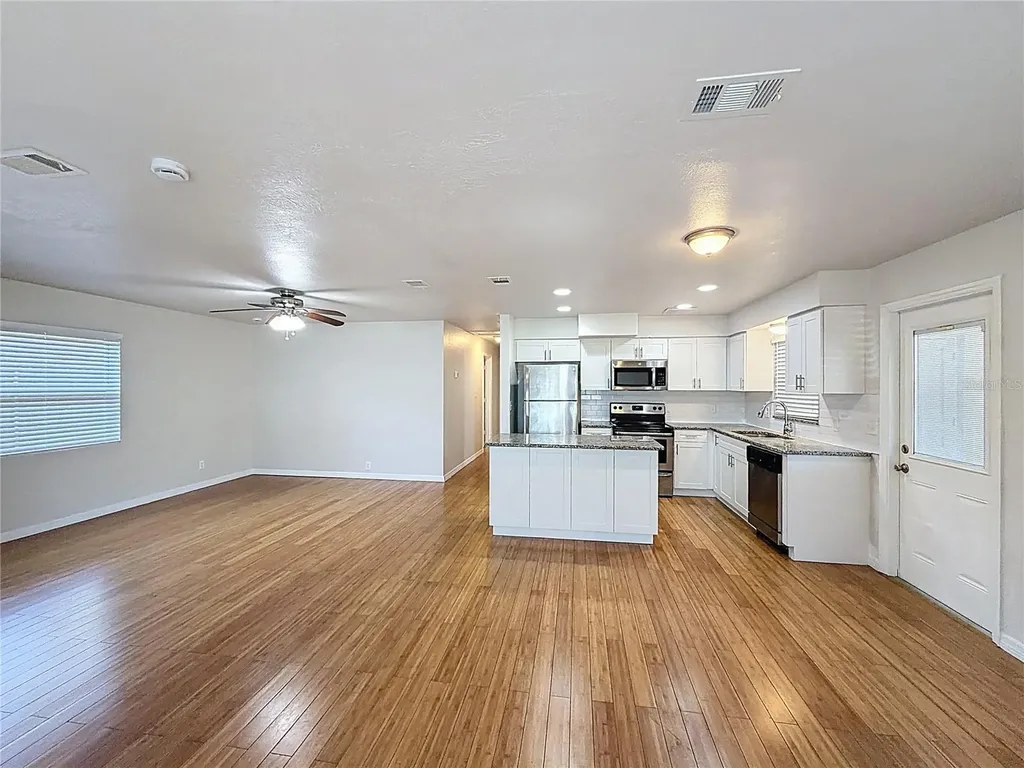 4107 W Grace Street Tampa FL 33607