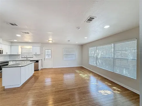 4107 W Grace Street Tampa FL 33607