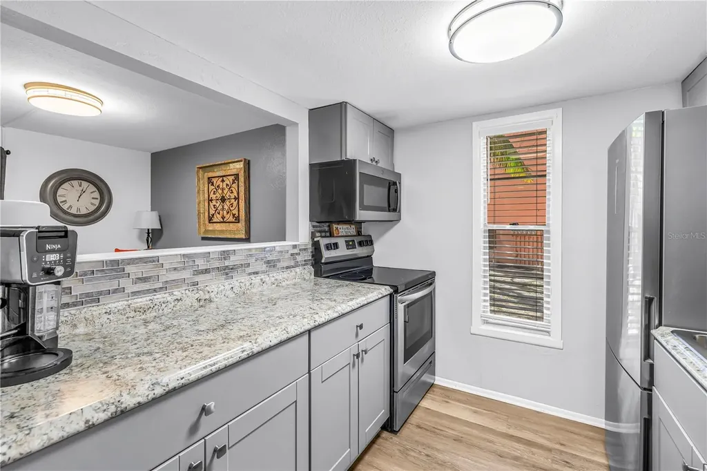 3620 41st Way S St Petersburg FL 33711