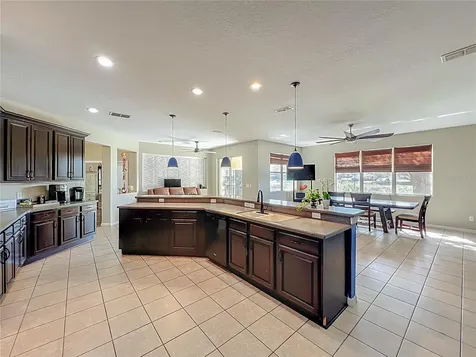 2735 Grassmoor Loop Apopka FL 32712