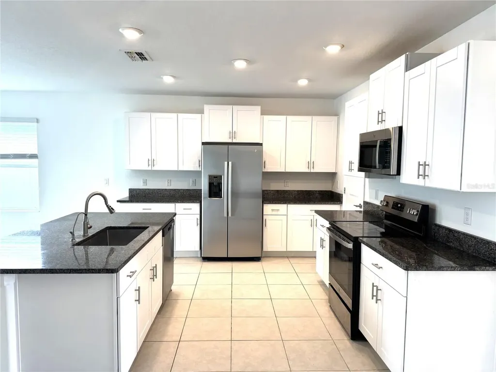 13319 Great Plains Drive Riverview FL 33579