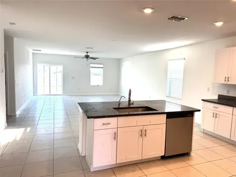 13319 Great Plains Drive Riverview FL 33579