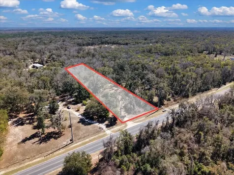 4912 NE Highway 349 Old Town FL 32680