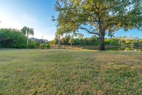 101 Byron Court Rotonda West FL 33947