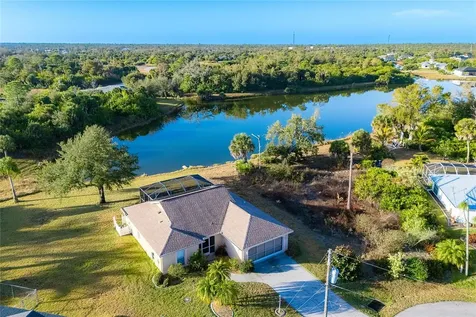 101 Byron Court Rotonda West FL 33947