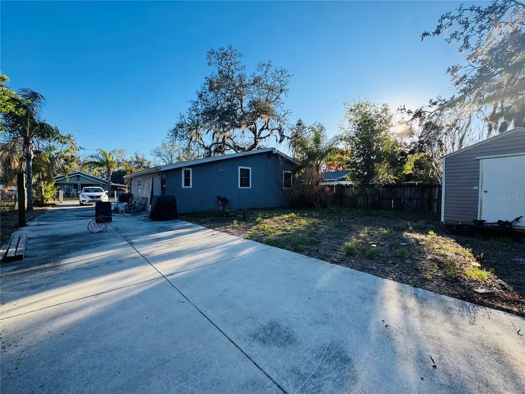 2506 Waver Street Plant City FL 33563