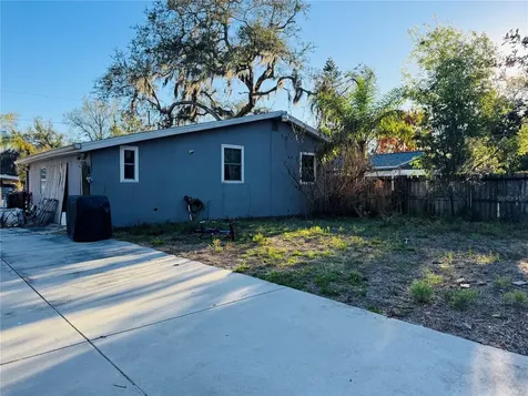 2506 Waver Street Plant City FL 33563
