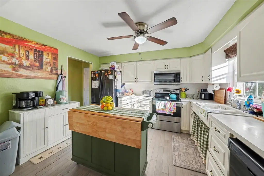 701 Poinsettia Road Belleair FL 33756