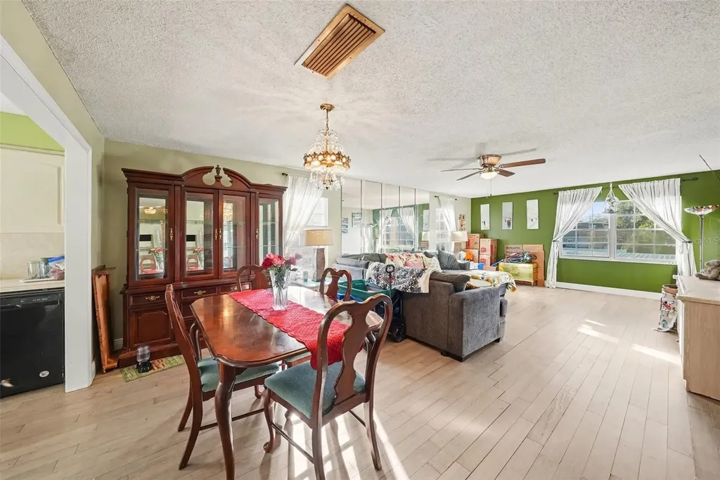 701 Poinsettia Road Belleair FL 33756