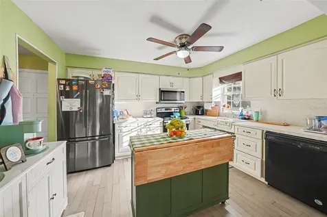 701 Poinsettia Road Belleair FL 33756