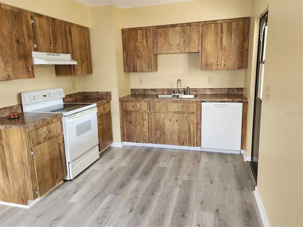 10055 SW 92nd Avenue Ocala FL 34481