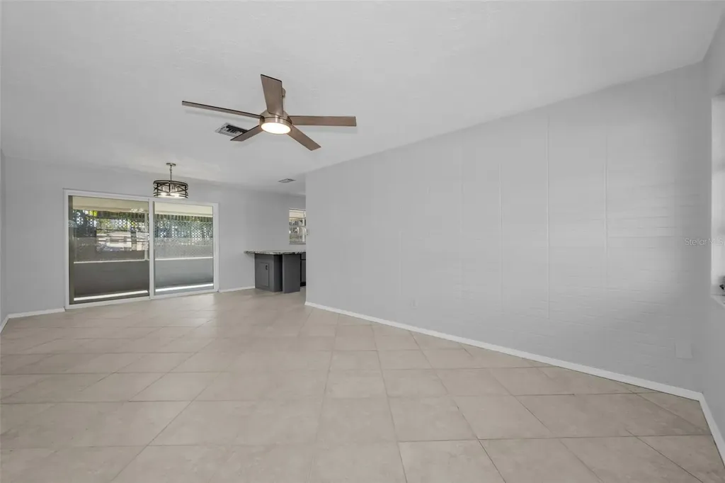5449 63rd Way N St Petersburg FL 33709