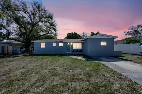 5449 63rd Way N St Petersburg FL 33709
