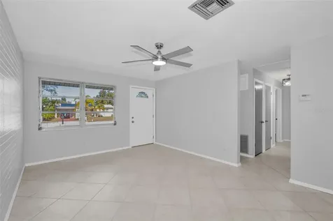 5449 63rd Way N St Petersburg FL 33709