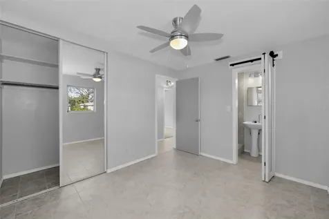5449 63rd Way N St Petersburg FL 33709
