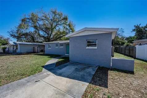 5449 63rd Way N St Petersburg FL 33709