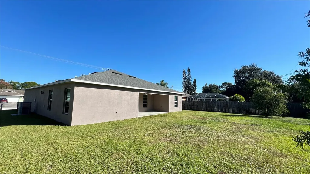 1550 Pace Drive NW Palm Bay FL 32907