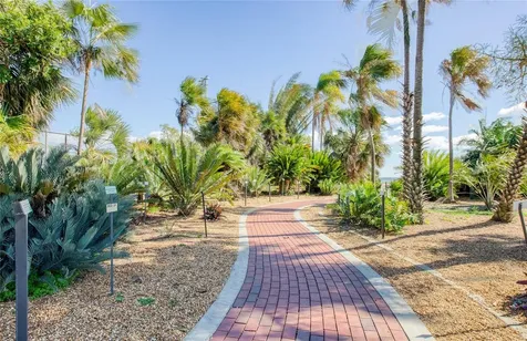 700 Beach Drive NE St Petersburg FL 33701