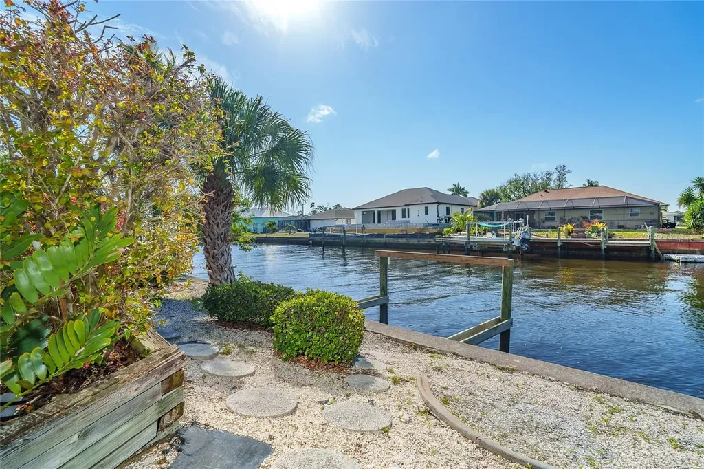 12403 Cole Avenue Port Charlotte FL 33981