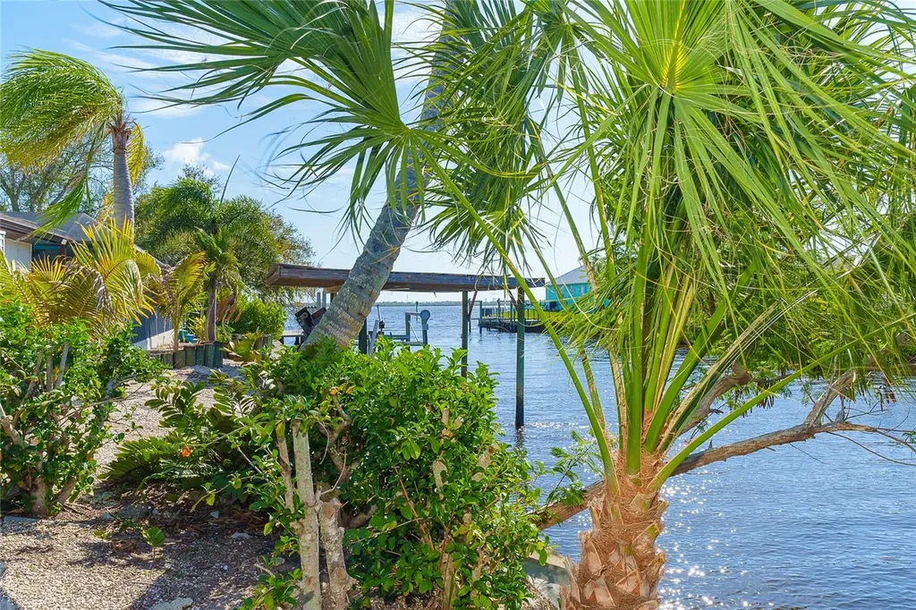 12403 Cole Avenue Port Charlotte FL 33981