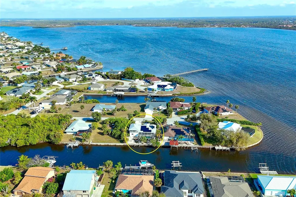 12403 Cole Avenue Port Charlotte FL 33981